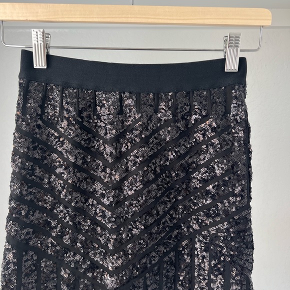 BCBG Maxazria Black Sequin Skirt, Size XS - Picture 3 of 5